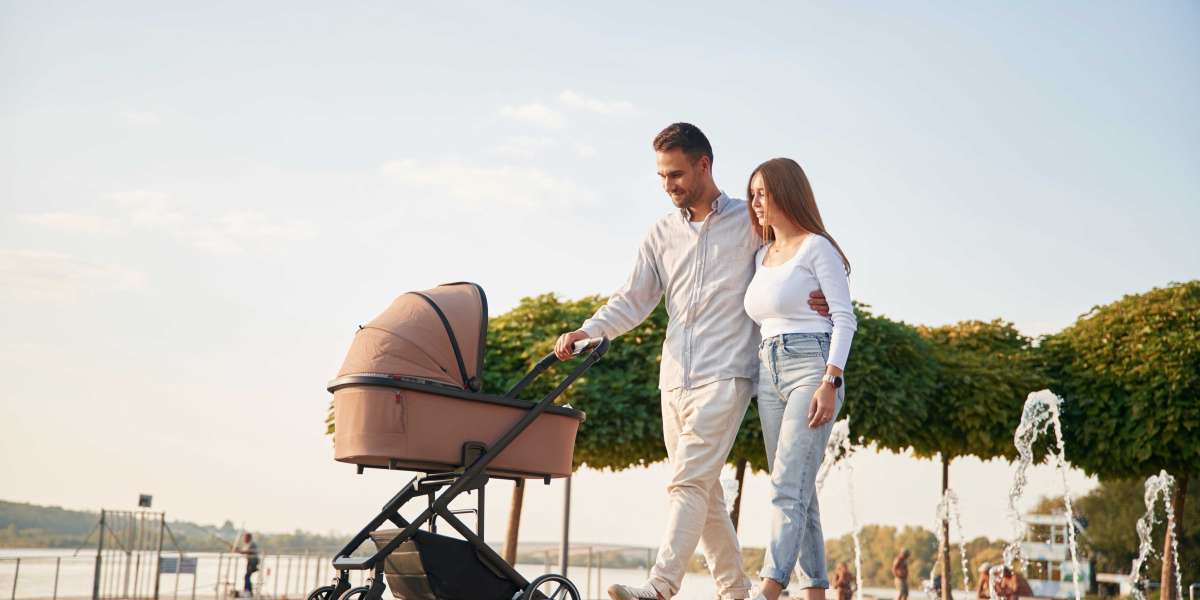 The Ultimate Guide to Prams and Travel Systems: What Every Parent Needs to Know