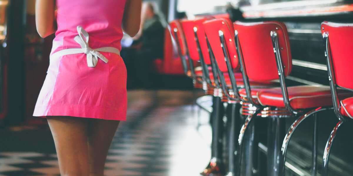 The Allure of Nightlife Part-Time Jobs with Misooda